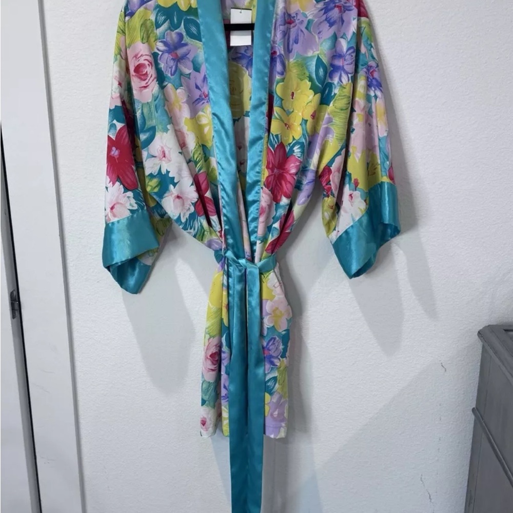 Vintage Victoria Secret Gold Label Floral Kimono Robe One Size